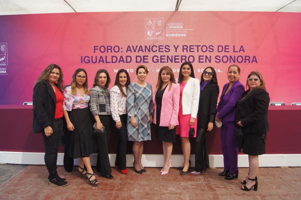 En este momento estás viendo La presidenta Alejandra Millán y agremiadas del Sindicato Mexicano Hiaki asisten al Foro “Avances y retos de la igualdad de género en Sonora” en el Marco del día internacional de la Mujer.